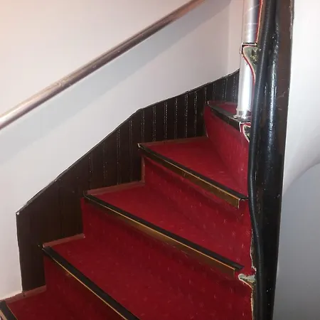 Taksim Elmadag Aparthotel 2*