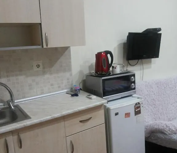 Ξενοδοχείο με διαμερίσματα Taksim Elmadag 2*