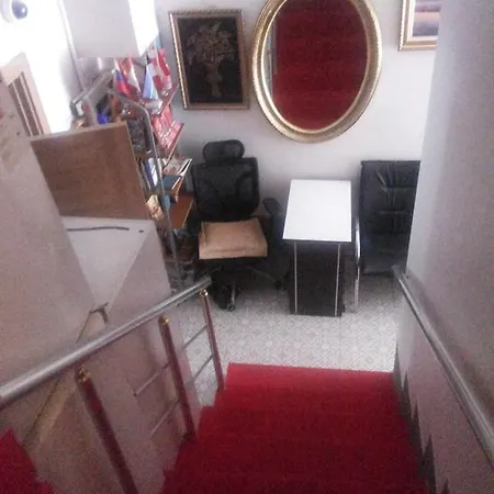 Taksim Elmadag Apartahotel Estambul
