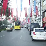 Lejlighedshotel Taksim Elmadag 2*