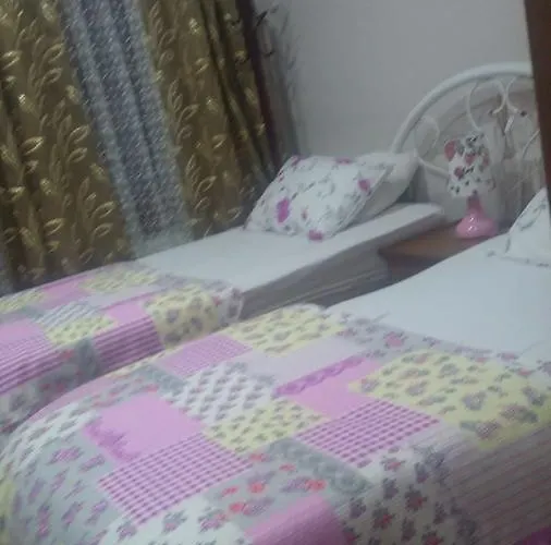 Taksim Elmadag 2* 이스탄불