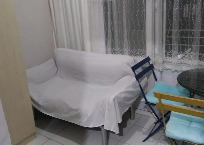 Taksim Elmadag 2* 이스탄불