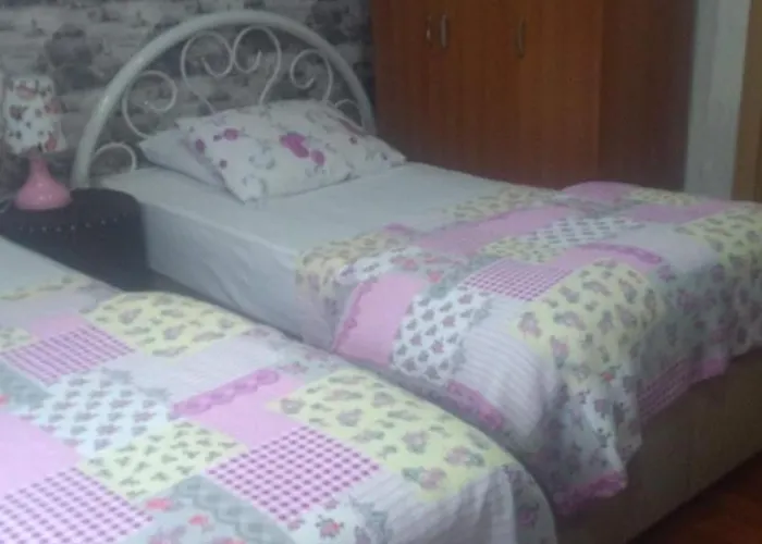 Taksim Elmadag 2* 이스탄불