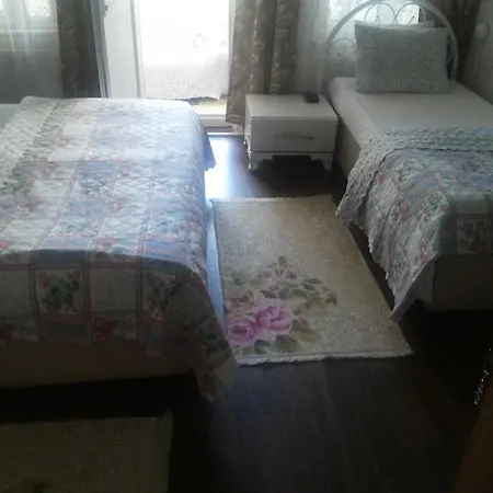 Taksim Elmadag Aparthotel 2*